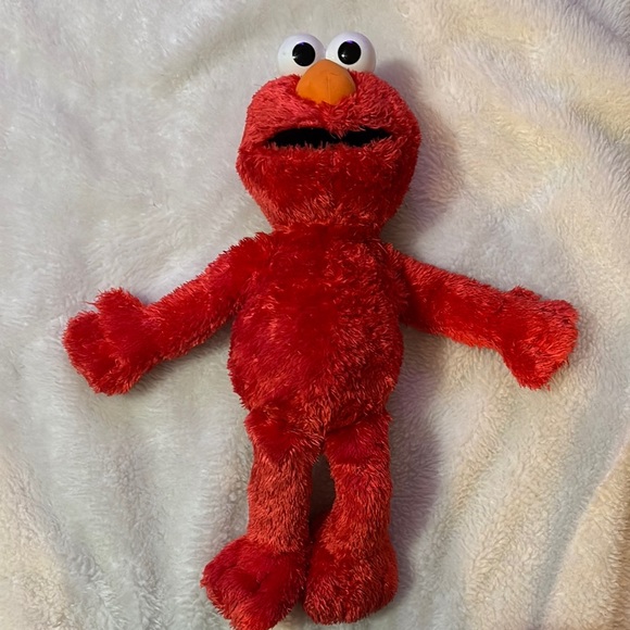 Red Elmo Plush Toy - Picture 1 of 6